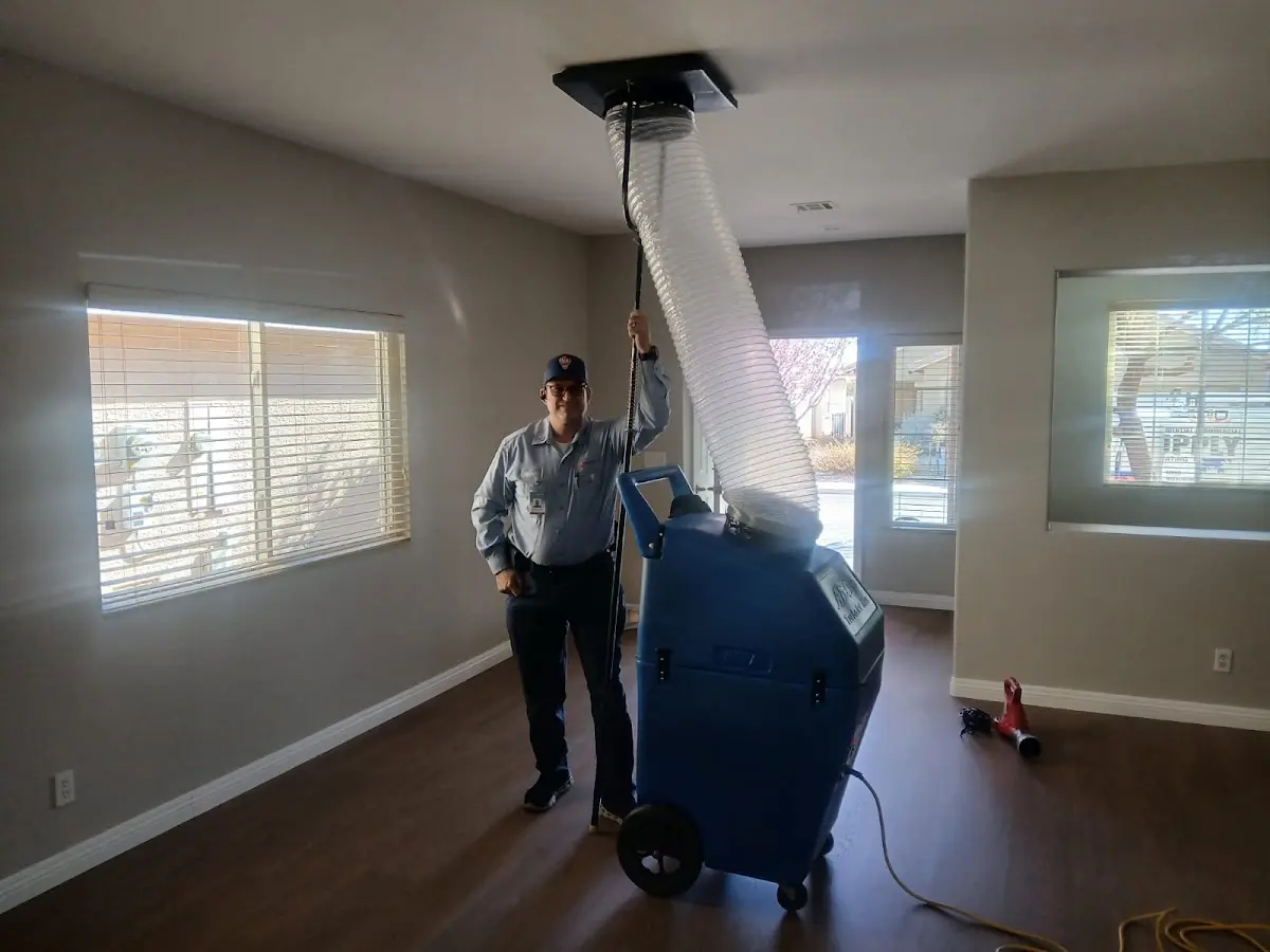Professional Emergency HVAC Repair work inside a Oakwood home